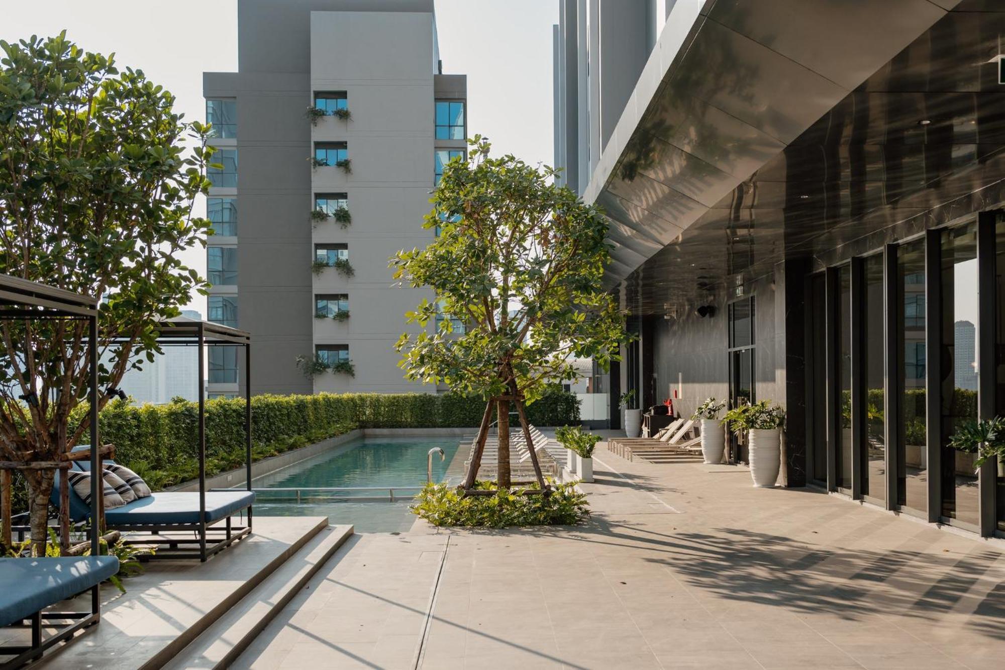 Staybridge Suites Bangkok Sukhumvit, An Ihg Hotel Exterior foto